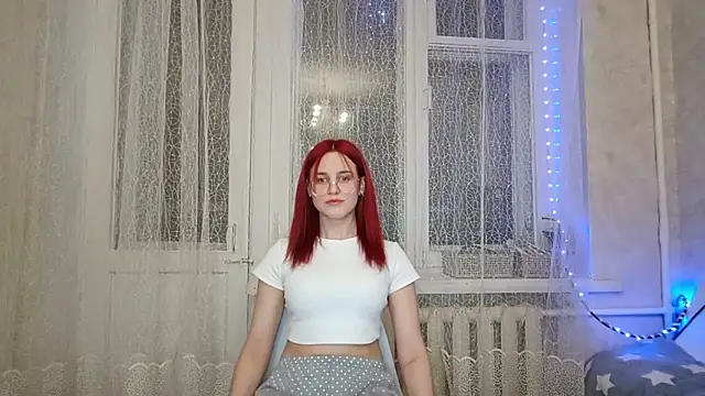 Snapshot of CalandraRolon chatting on March 4, 2026, 6:37 pm CalandraRolon online show from March 4, 2026, 6:37 pm