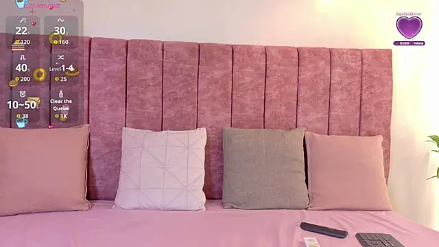 Becca hill  online show from February 12, 2026, 12:16 pm