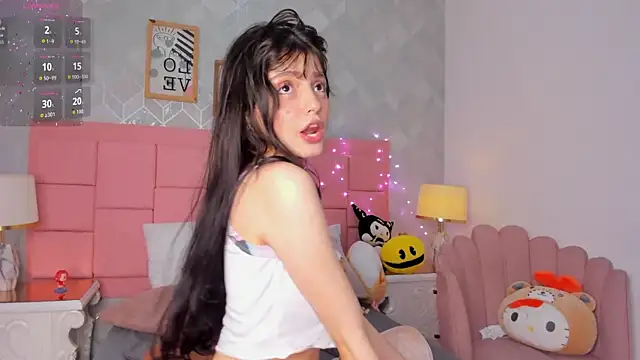 dolly kitter online show from April 17, 2026, 12:19 pm