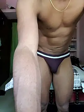 Snapshot of christy_chris7 chatting on May 5, 2026, 4:59 am christy chris7 online show from May 5, 2026, 4:59 am