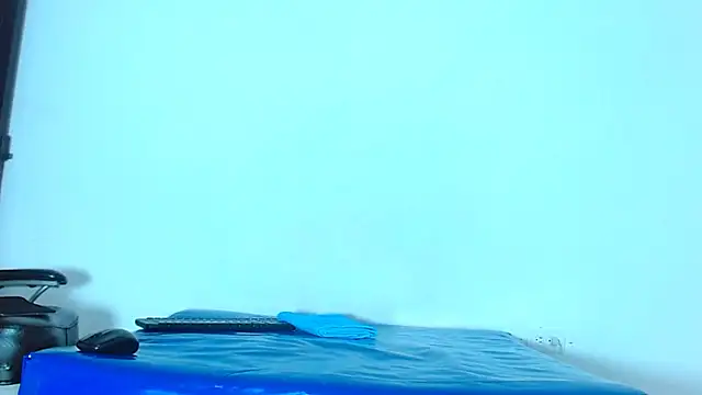 arielnoir6958 online show from March 14, 2026, 6:47 pm