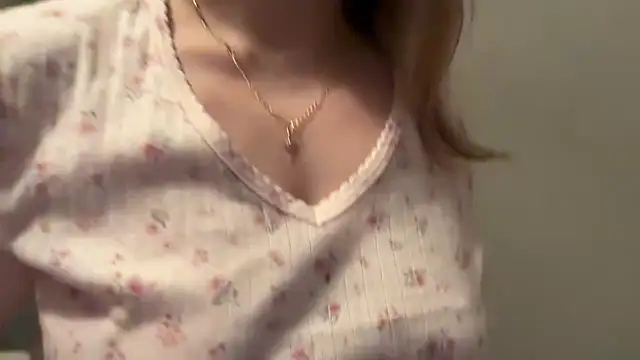 ShyFlameLive online show from February 10, 2026, 1:04 am