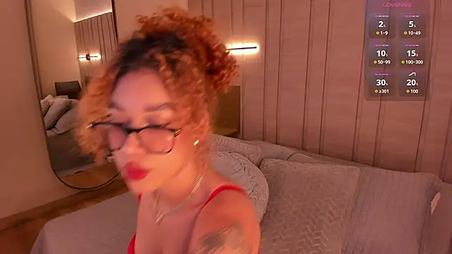 Sienna brunette online show from March 6, 2026, 12:00 pm