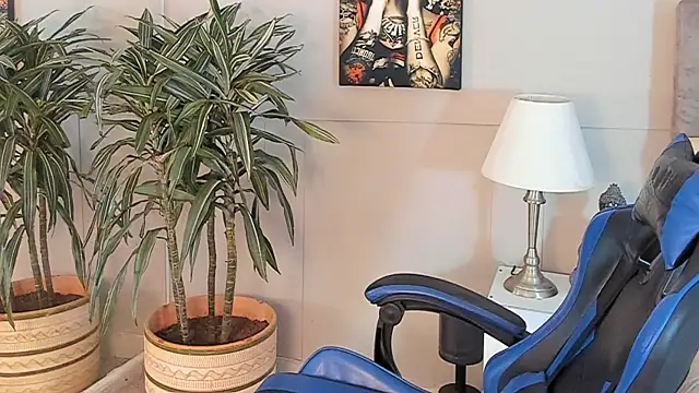 kai storn online show from April 19, 2026, 11:22 am