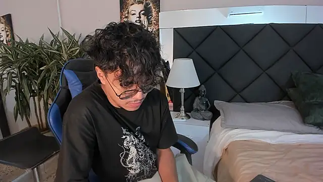 kai storn online show from March 2, 2026, 11:28 am