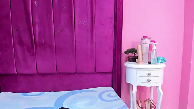 brendarendon online show from February 23, 2026, 8:09 pm