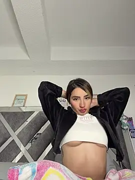 KimCollinss online show from February 18, 2026, 2:09 am