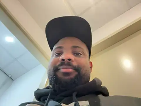 BigCatXLOfficial online show from April 8, 2026, 1:01 pm