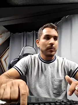 noa desire online show from February 27, 2026, 10:20 pm