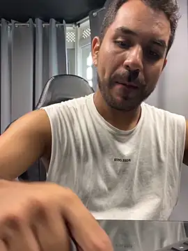 noa desire online show from March 1, 2026, 9:15 pm