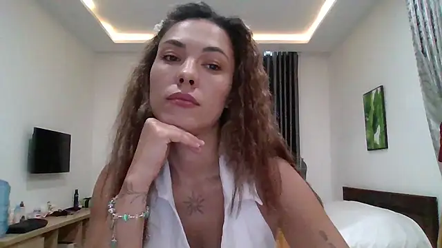 Snapshot of Dream_Petal_ chatting on July 9, 2026, 7:42 am Dream Petal online show from July 9, 2026, 7:42 am