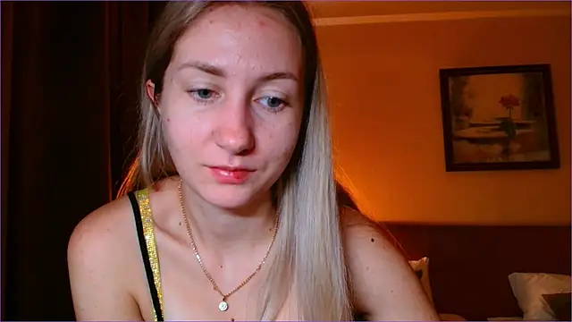 BluueSilk online show from December 18, 2025, 7:13 am