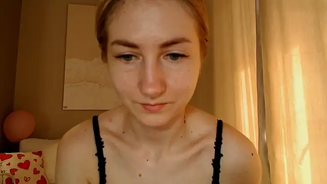 BluueSilk online show from March 10, 2025, 11:12 am