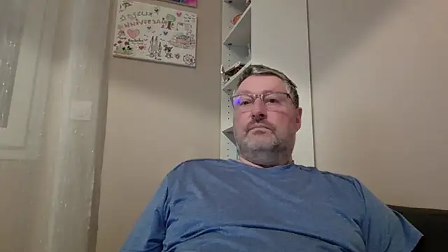 doudou310 online show from February 28, 2026, 4:56 am