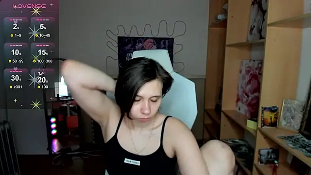 Scarlet Sirenn online show from March 4, 2026, 8:44 am