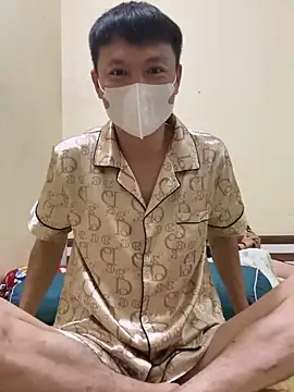 holl110 online show from March 1, 2026, 12:49 pm