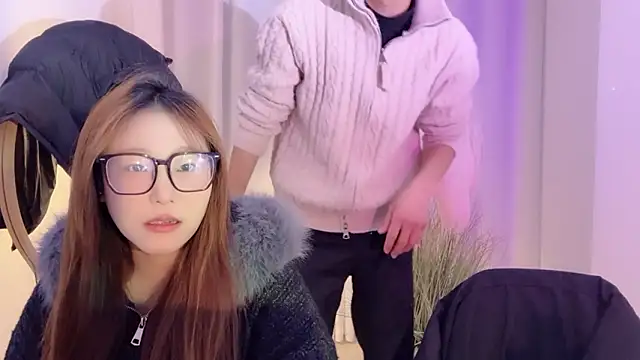 SM JIAJIA ZL online show from March 6, 2026, 6:14 pm