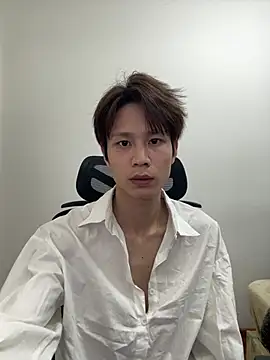 Snapshot of SM_004 chatting on March 14, 2026, 12:33 pm SM 004 online show from March 14, 2026, 12:33 pm