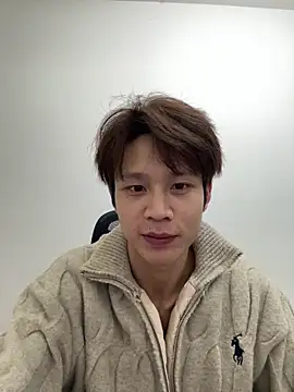 Snapshot of SM_004 chatting on February 7, 2026, 7:38 am SM 004 online show from February 7, 2026, 7:38 am