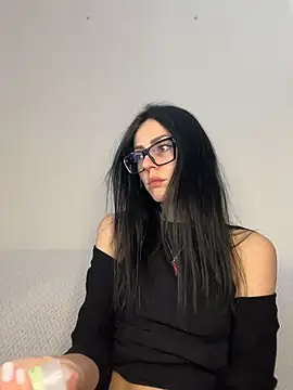 alibi room online show from March 26, 2026, 2:04 pm