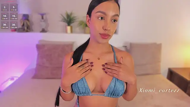 Snapshot of xiomara_cortes chatting on June 11, 2026, 7:44 pm xiomara cortes online show from June 11, 2026, 7:44 pm