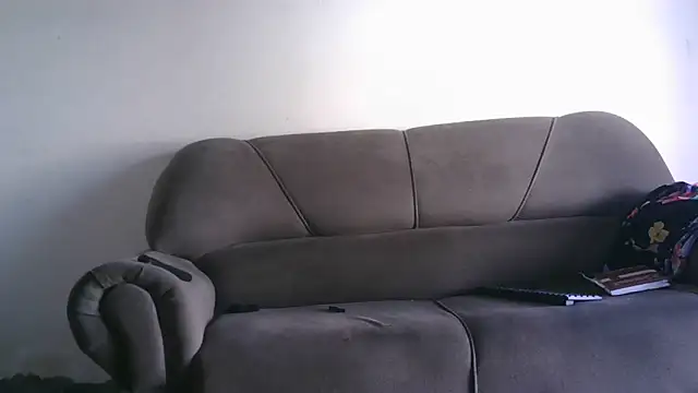 lorraine2036 online show from February 10, 2026, 10:25 am