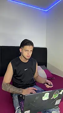 NoahMeganX online show from March 21, 2026, 5:19 am