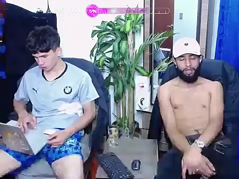  noahdiaz online show from March 1, 2026, 5:18 am