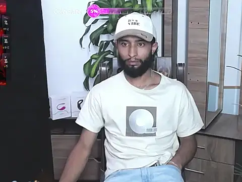  noahdiaz online show from February 7, 2026, 9:56 pm