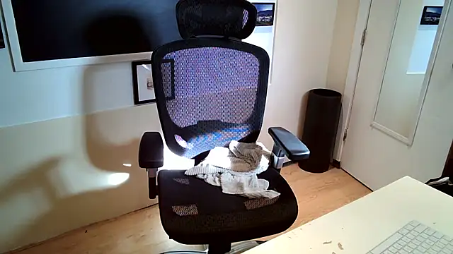 Scotsmanx online show from February 1, 2026, 3:54 pm