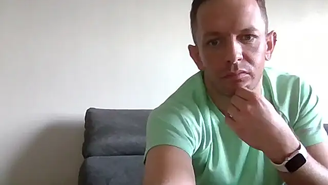 verscub6969 online show from March 19, 2026, 5:13 pm