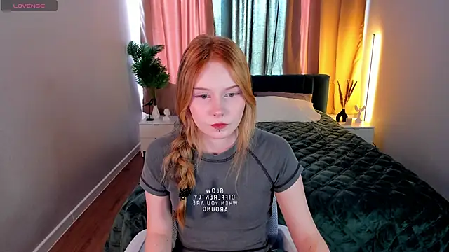 Julia Anis online show from February 3, 2026, 6:22 am