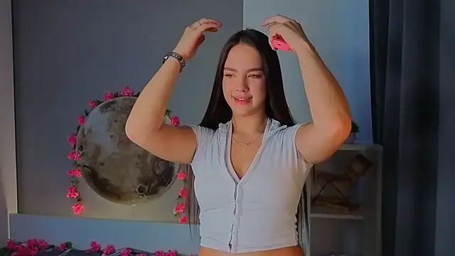 MeiLiscio online show from February 18, 2026, 7:06 am