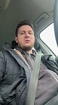 Snapshot of LubasOriginMen chatting on February 23, 2026, 9:54 am LubasOriginMen online show from February 23, 2026, 9:54 am