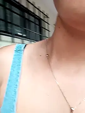 MiaSantana  online show from April 14, 2026, 10:59 pm