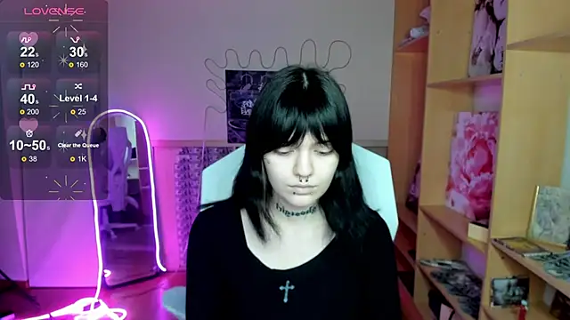 Emma Darkkk online show from February 22, 2026, 1:24 pm