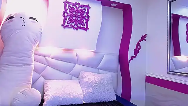 Keiry Paloma online show from March 25, 2026, 4:39 pm