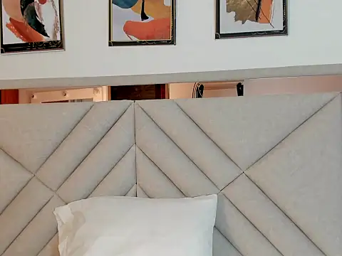 AmberQueen1 online show from February 7, 2026, 12:13 pm