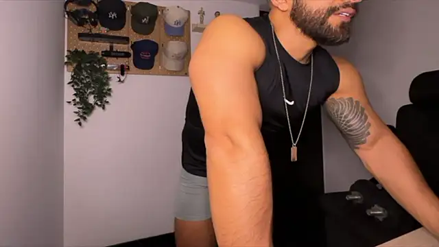 SamDornan51 online show from February 15, 2026, 12:11 am