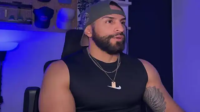 SamDornan51 online show from April 15, 2026, 1:44 am