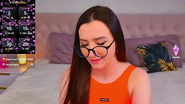 JasminUqueen online show from February 3, 2026, 6:22 am