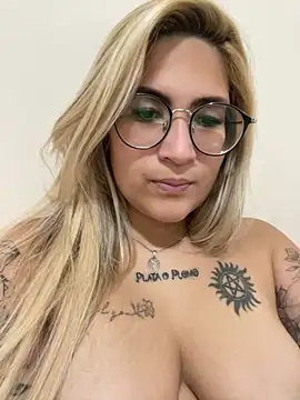 esposatattoo online show from March 1, 2026, 7:14 pm