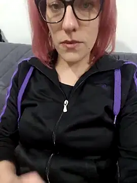 Snapshot of PolomaAndBobo chatting on February 11, 2026, 1:55 pm PolomaAndBobo online show from February 11, 2026, 1:55 pm