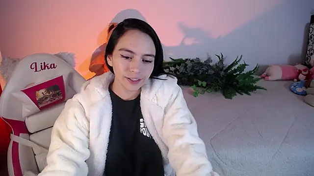 lika little0 online show from February 24, 2026, 10:54 pm