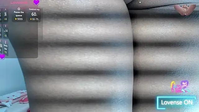 Snapshot of Sandy_hott chatting on May 9, 2026, 8:23 pm Sandy hott online show from May 9, 2026, 8:23 pm