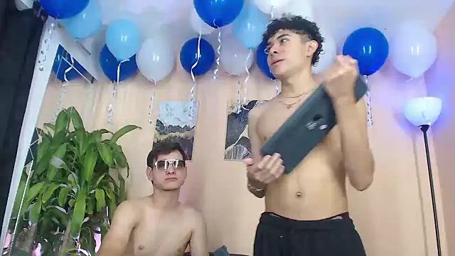 DesiresOfOlympus  online show from March 13, 2026, 7:19 pm