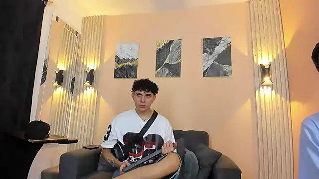 DesiresOfOlympus  online show from April 1, 2026, 7:44 pm