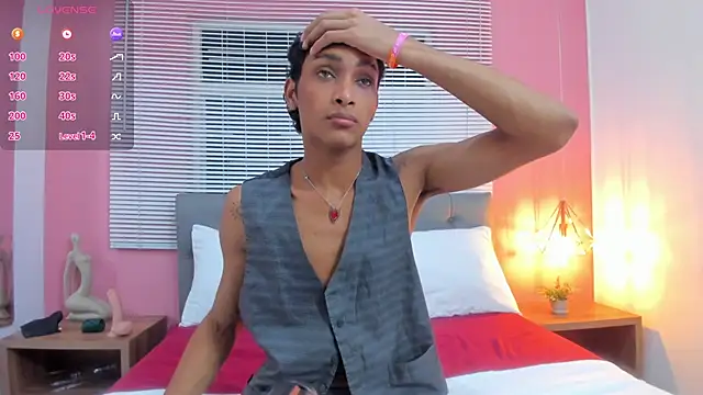 drako18  online show from February 15, 2026, 2:23 am