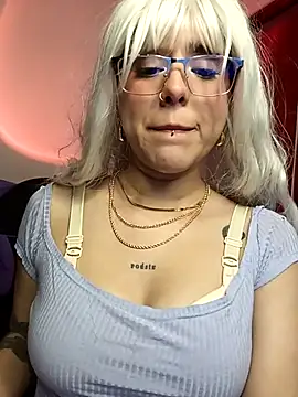 la venuss online show from February 24, 2026, 12:11 am