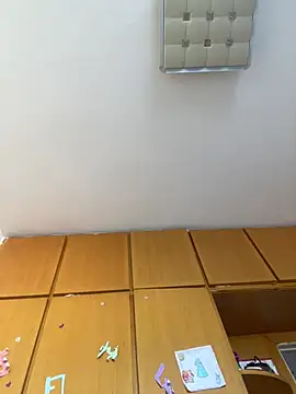 Youyou 12 online show from February 26, 2026, 3:50 am